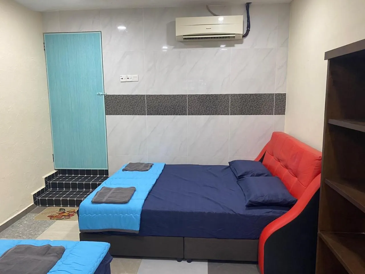 Hotel Oyo Home 90904 Ray Yan Guesthouse Batu Ferringhi